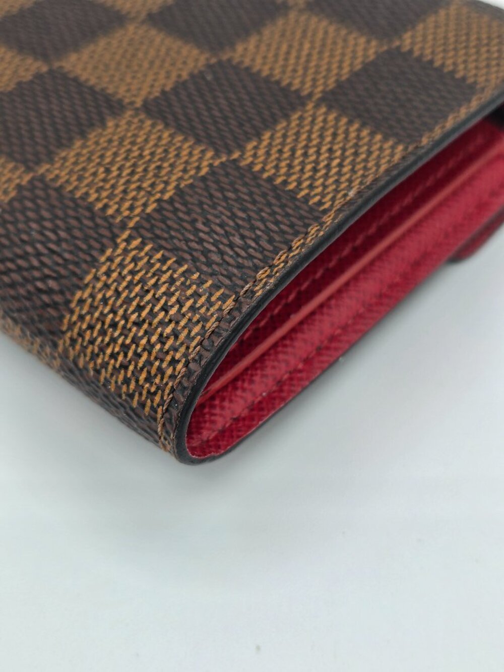 Louis Vuitton Victorine Wallet โ Damier Ebene | Cherry Interior | Pre-Owned - Picture 6 of 16